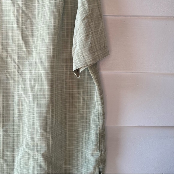 Woolrich Men's Green Plaid Shirt - Picture 14 of 16